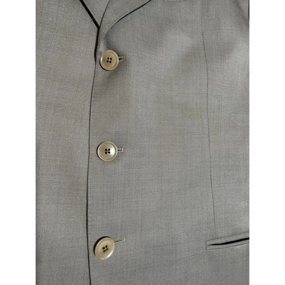 Armani Collezioni Gray Sport Coat Blazer 42R Italy Wool Silk 3 Button Mens